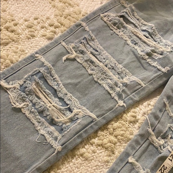 Forever 21 Jean - Picture 3 of 4